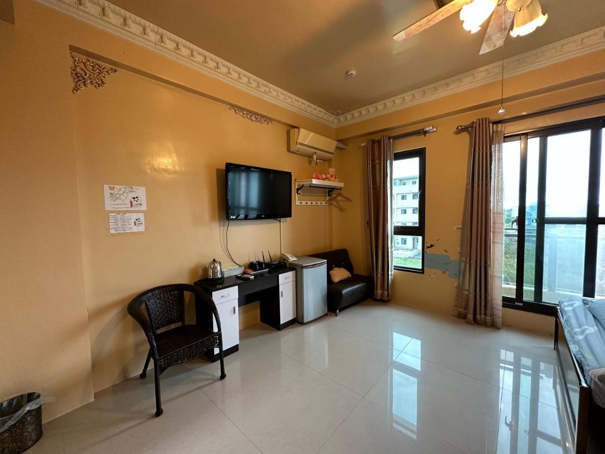 Tou Cheng Whale Watching Homestay Toucheng Esterno foto